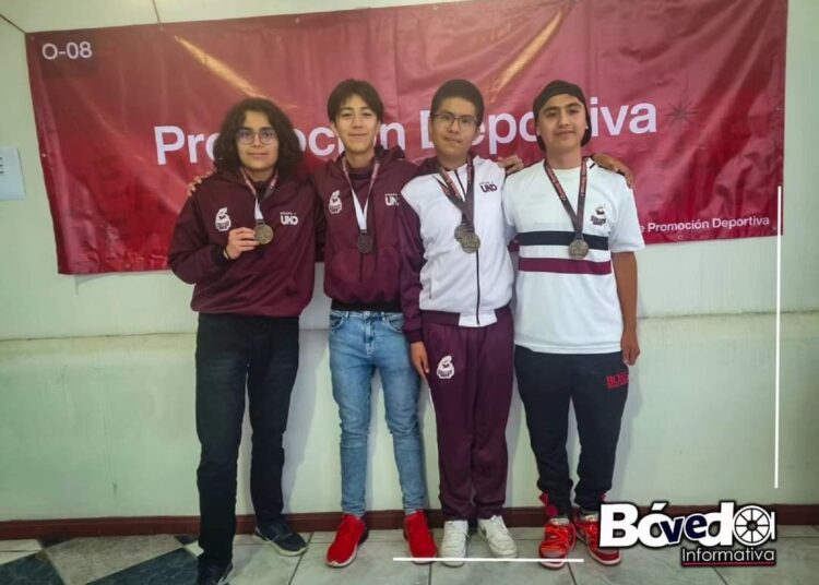 Estudiantes de Prepa 1 ganan torneo de ajedrez ‘Garzas de Plata’