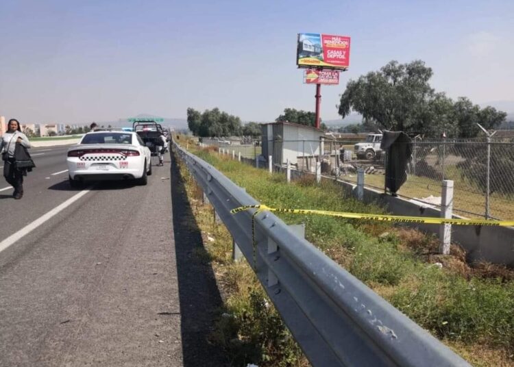 Carretera México-Pachuca: Cinco cuerpos con signos de violencia hallados