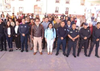 Fortalecen policía de Omitlán con entrega de Patrullas