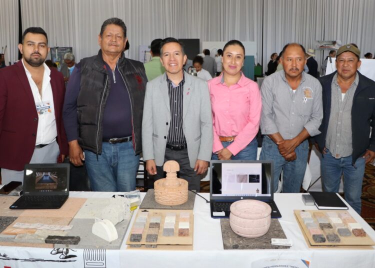 Encuentro de proveedores del sector vivienda fortalece la economía estatal