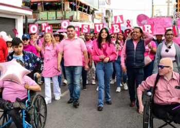 Gretchen Atilano conmemora el Día Internacional de la lucha contra el cáncer de mama con más de 300 mujeres tizayuquenses