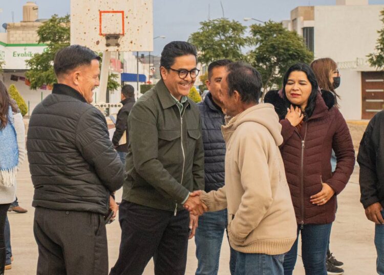 Mineral de la Reforma fortalece cambio de luminarias