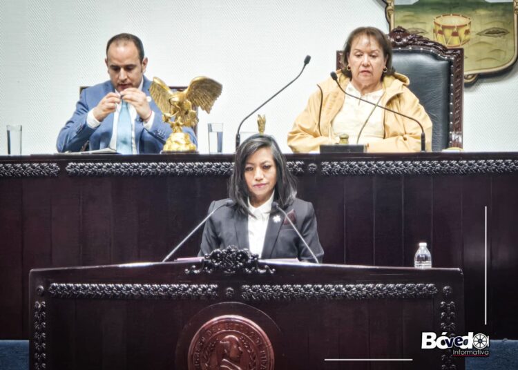 Lyzbeth Robles presenta avances en movilidad  y transporte ante la LXVI Legislatura