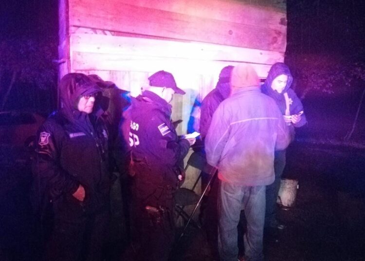 Rescatan a personas extraviadas en el bosque en Mineral del Chico