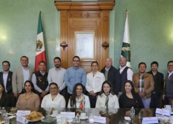 Se reúnen municipios que conforman el Geoparque Comarca Minera