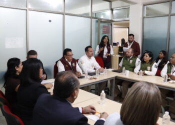 Unen fuerzas STPSH e INM por empleo de las y los migrantes