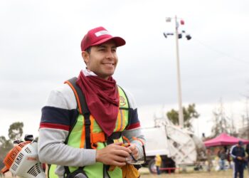 Se rescata cancha de béisbol de la Unidad Deportiva en Pachuca