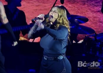 La voz de oro de Yuridia cautiva en el Palenque Pachuca 2024