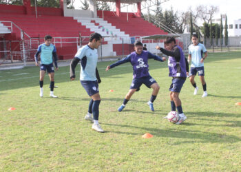 Pachuca Premier enfrenta al líder de la Liga esta tarde