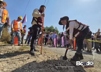 Yocelyn Tovar da inicio a 6 obras de electrificación