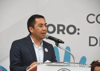 Diputado Alejandro Alcántara conmemora el Día de la Memoria Trans