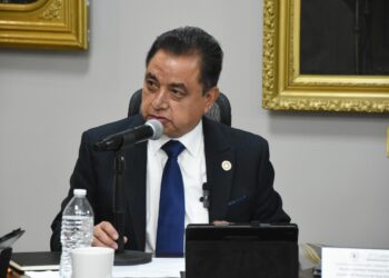 Andrés Velázquez presenta iniciativa de agricultura sostenible