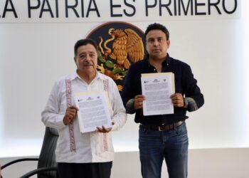 Firman convenio de colaboración Gobierno de Tolcayuca e IHEA