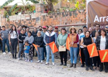 Obra de pavimento hidráulico en Santiago Tlautla beneficiará a más de 34 mil personas