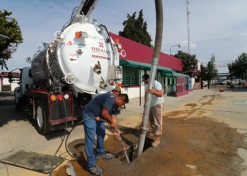 Caasim realiza más de 4 mil desazolves en 2024 para prevenir inundaciones