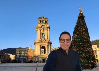 Pachuca celebra la Navidad con espectáculo y diversión