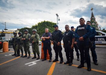 Sedena refuerza seguridad en Ixmiquilpan