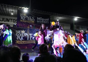 Miguel Moreno lleva la magia de los Reyes Magos a Actopan