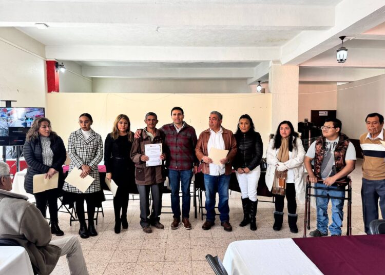Compromiso y Progreso: Toma de Protesta de Nuevos Delegados en San Agustín Metzquititlán