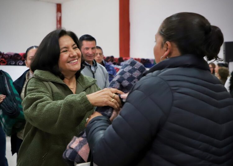 “Este Invierno Abrígalo” 2025: DIF Hidalgo lleva apoyos a Mineral del Monte para combatir las bajas temperaturas
