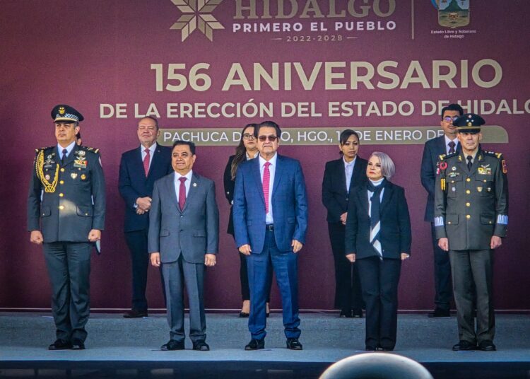 Olivares preside Conmemoración del 156 Aniversario del Estado de Hidalgo