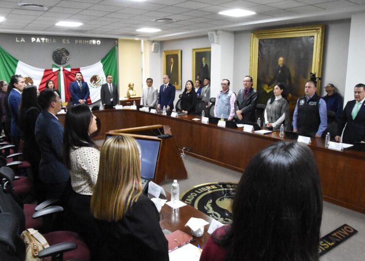 Diputados fomentan ejercicio de lactancia materna en espacios de trabajo