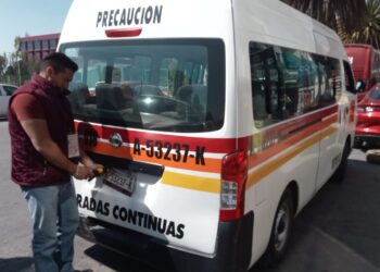 Semot sanciona riña y violaciones de tránsito en transporte público de Pachuca