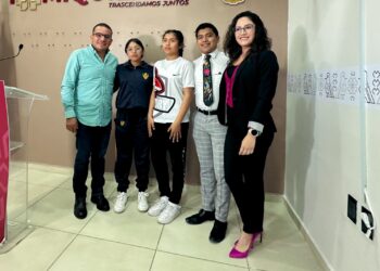 Alcalde de Ixmiquilpan apuesta por el talento joven con su salario