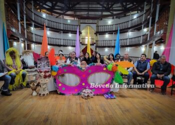 Ixmiquilpan se llena de color con el tradicional Carnaval del barrio de Jesús