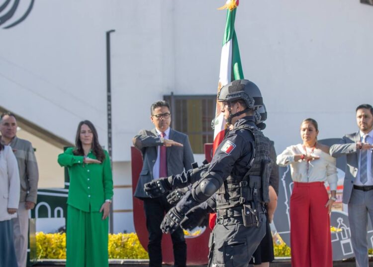 Mineral de la Reforma conmemora el Día de la Bandera con acto cívico en Pachuquilla