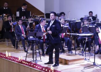 OSUAEH enamoró a sus asistentes con concierto “Tributo a la canción romántica”