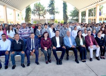 Tula se fortalece en materia educativa con importantes entregas y apoyos