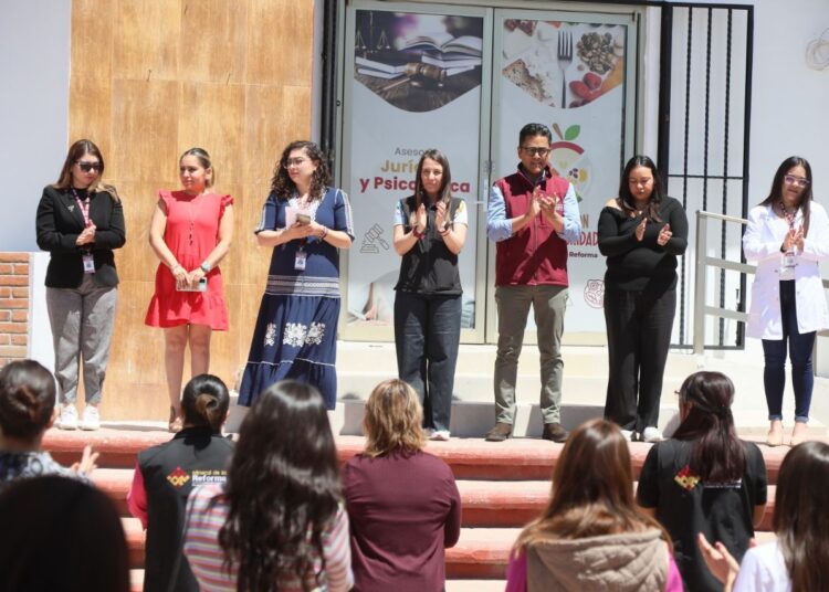 Eduardo Medécigo inaugura consultorios de atención psicológica y nutricional en Pachuquilla