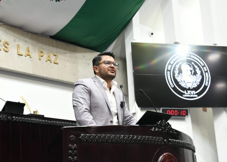 Diputados intercambian ideas con regidores y síndicos jóvenes