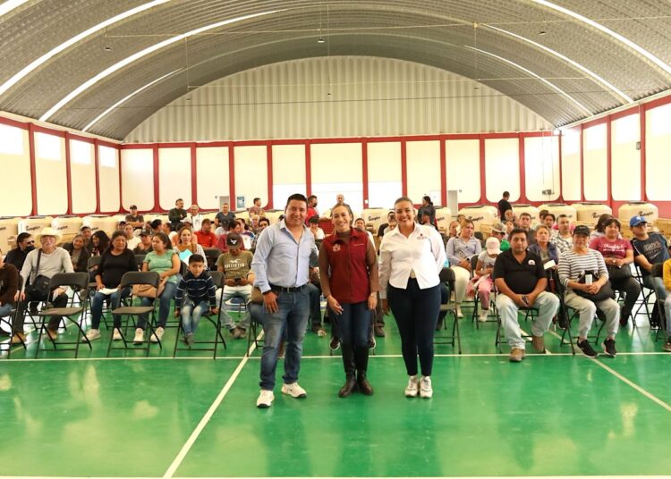 Tania Valdez impulsa el bienestar de las familias de Tepeji del Río