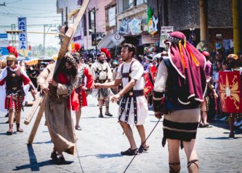 Atotonilco El Grande: Tradición y Fe en su Viacrucis de Semana Santa