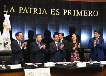 Hidalgo, primer Congreso estatal en firmar convenio con el Senado de la República para profesionalizar a legisladores y servidores públicos