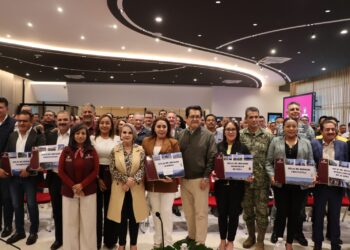 Entrega Gobierno de Hidalgo, Atlas Municipales durante Sesión del Consejo Estatal de Protección Civil