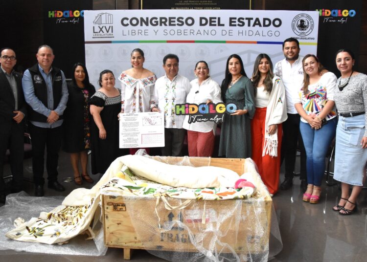 Congreso de Hidalgo exhibirá el tenango más grande del mundo