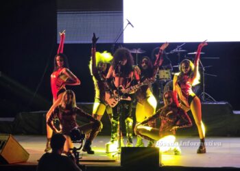 Llega a Pachuca el espectáculo “Legends Live Vegas”, un homenaje sinfónico a íconos del pop y el rock