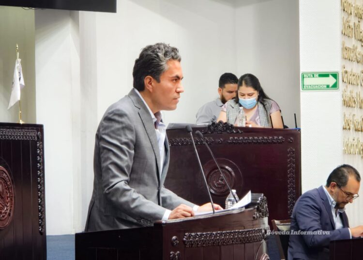 Diputado Avelino Tovar presenta iniciativa para promover lactarios y cambiadores en espacios públicos y laborales