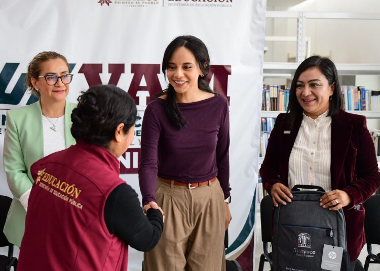 Gretchen Atilano inició visitas a escuelas de Tizayuca como parte del fortalecimiento educativo