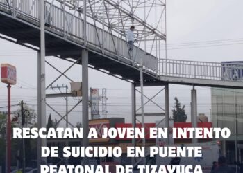 Atienden situación de emergencia en puente peatonal de Tizayuca
