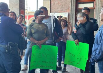 Detienen en Ixmiquilpan a dos personas por presunto robo a casa habitación y fraude