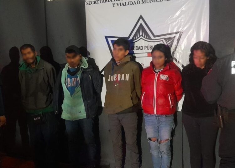 Policía de Pachuca detiene a cinco tras asalto a repartidor en la Felipe Ángeles