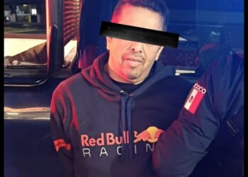 Asaltan con arma blanca un negocio de verduras en Pachuca; responsable fue detenido tras huir