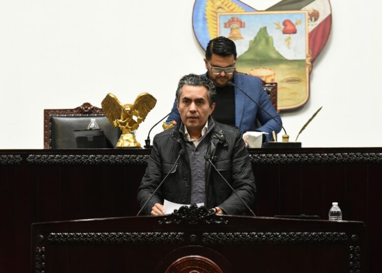 Diputadas y diputados presentan iniciativa para armonizar días de descanso en favor de los trabajadores al servicio del Estado