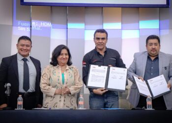 Mujeres hidalguenses reciben capacitación gracias a alianza entre CMIC y DIF Hidalgo