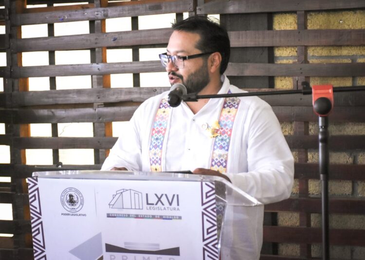 Diputado Aldo Meza rinde primer informe de actividades