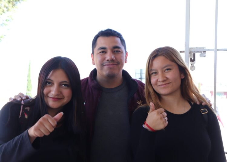 Gobierno de Hidalgo atiende a 300 mil jóvenes